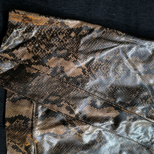 Zara skirt brown leather texture new XS with zipper
