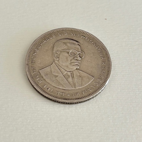 Coin 5 rupees Mauritius 1991 used