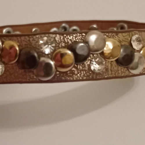Sincera women's leather bracelet with studs and rhinestones