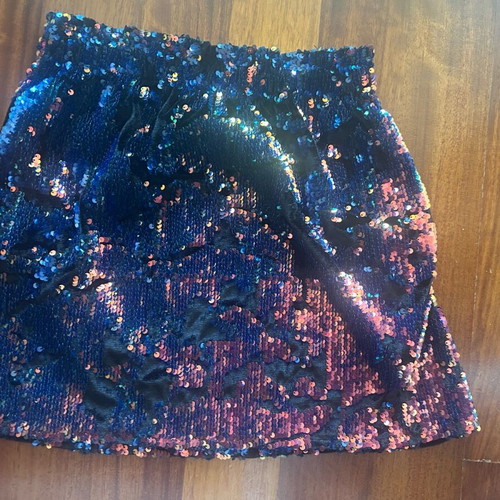 Zara skirt with sequins like new, size S