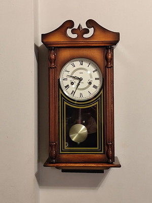 WM Widdop 31 Day Regulator Wooden Wall Clock like new