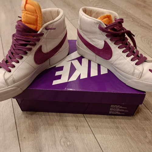 Nike SB Zoom Blazer Mid Edge Sneakers like new, white and purple