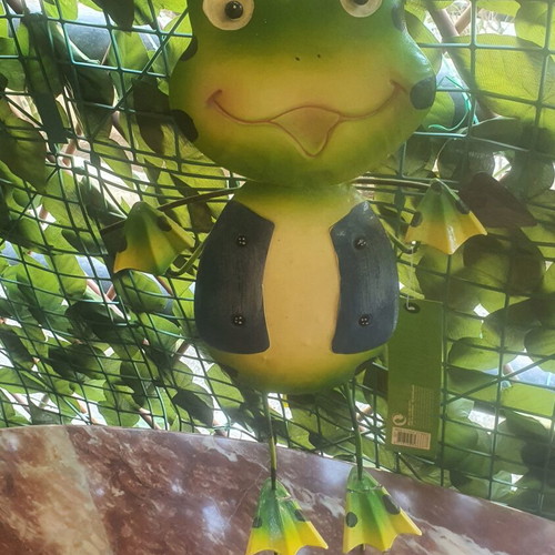 Metal frog decoration, 46 cm