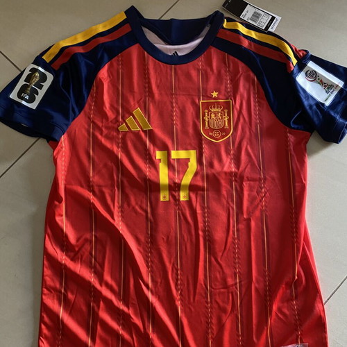 Spain jersey Nico Williams size medium, authentic