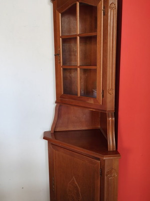 Corner cabinet like new, height 207 cm, width 70 cm, depth 50 cm, set of 2