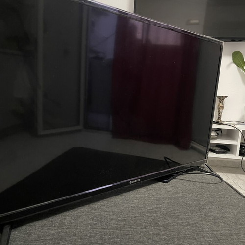 Vortex 32-Inch TV like new