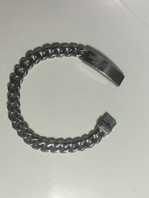 Lacoste bracelet like new, stainless steel Cuban chain with magnetic clasp