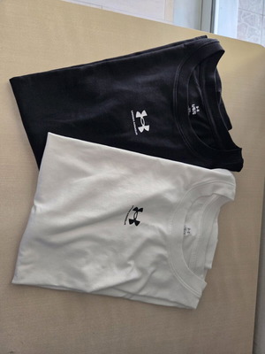 Дамска тениска Under Armour като нова, размер L, черна и бяла