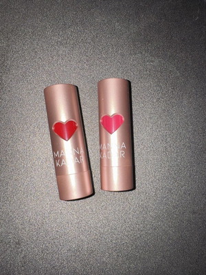 Manna Kadar LipLocked Lipstick duo, semi-matte finish
