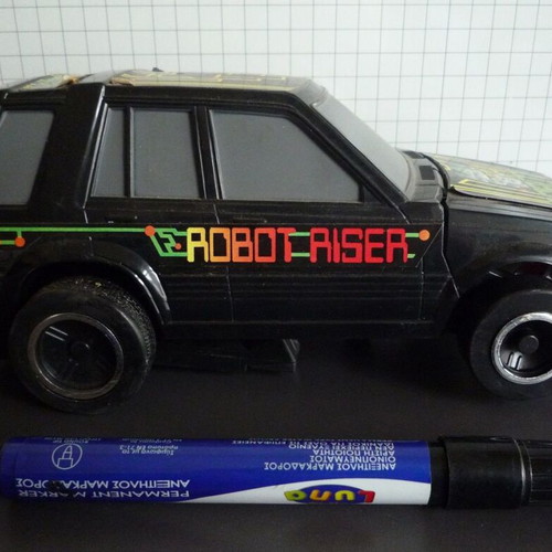 Dah yang toy Robot riser 1985 used transforming car