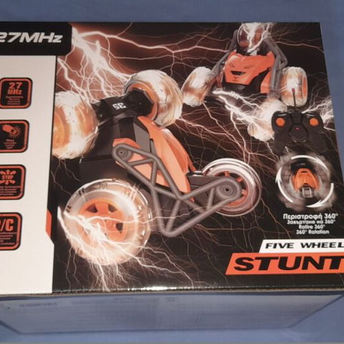 Five Wheel Stunt Car remote control vehicle new, orange-black