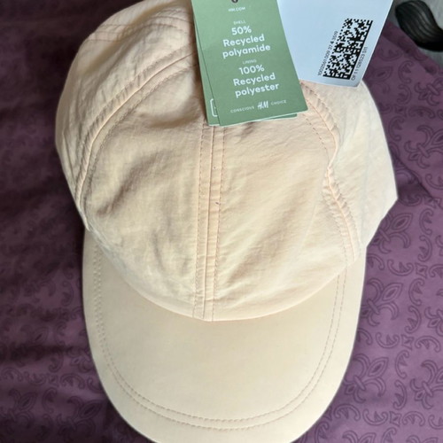 PAOK hat and H&M hat