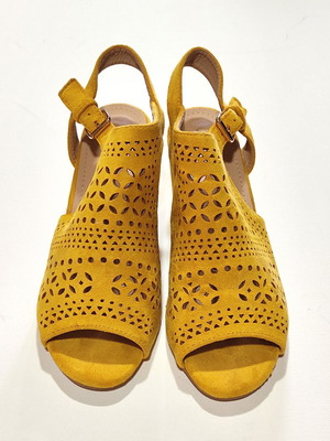 Mustard Suede Sandals Size 40 New With 9cm Heel