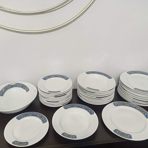 GZ Porcel 1947 Serving Set 40 Pieces Design by Gianni like new
