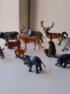 Μεγάλη συλλογή 11 φιγούρες ζώων, Schleich και Safari Ltd