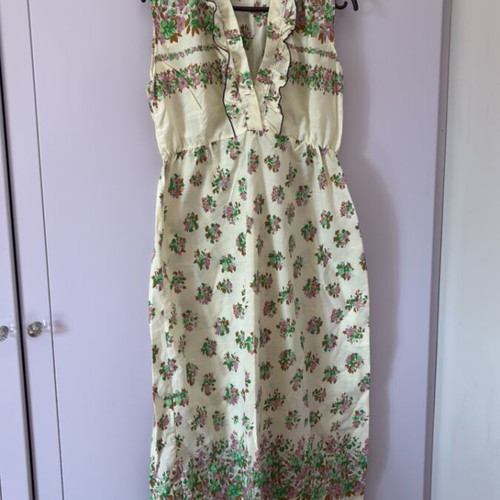 Floral vintage dress like new, size S