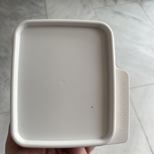 Tupperware 500ml new burgundy/white