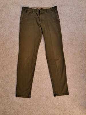 Gap pants used, size 32, green, 100% cotton