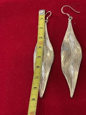 Silver 925 leaf earrings used