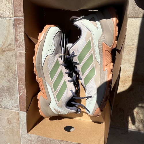 Adidas Terrex sneakers like new, size 39.5, beige