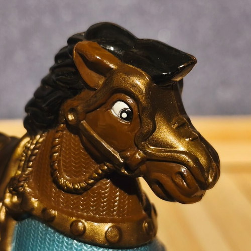 Vintage medieval horse figure like new