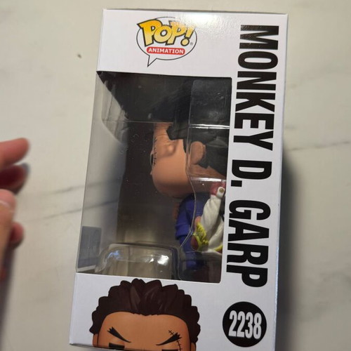 Funko Pop! One Piece Monkey D. Garp 2238 Exclusive new