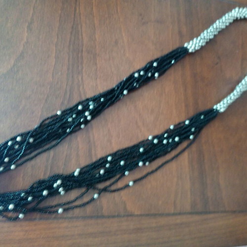 Statement bayadere layered necklace black-silver with braided glass beads strap like new