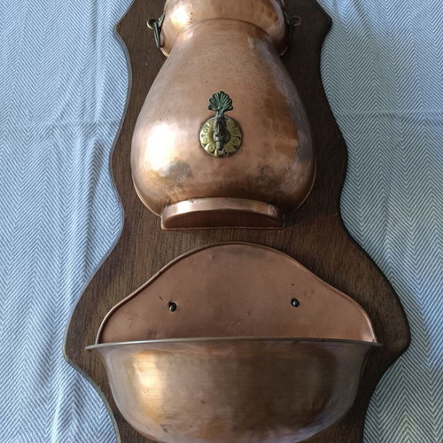 Vintage decorative copper fountain on wooden base like new
