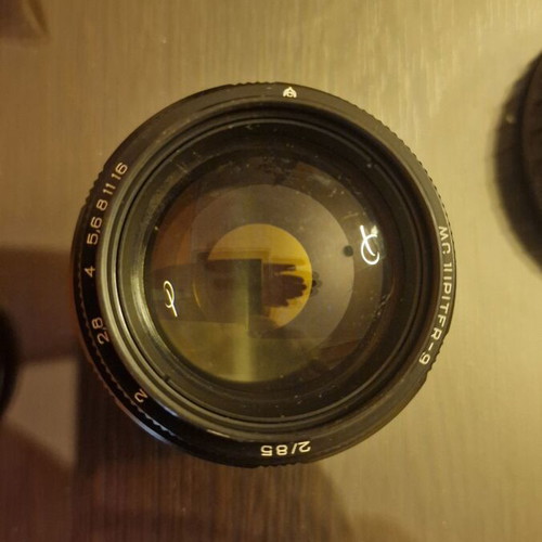 Nikkon camera lens like new