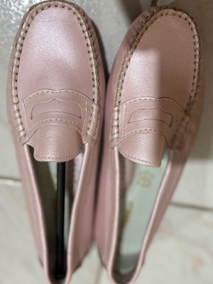 Leather moccasins new, size 34, pink