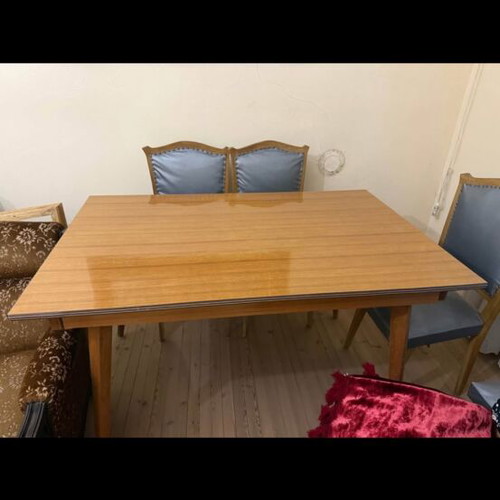 Dining table with extension used