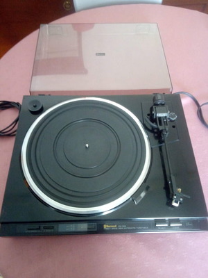 Sherwood PD 702 turntable like new with Audio Technics cartridge