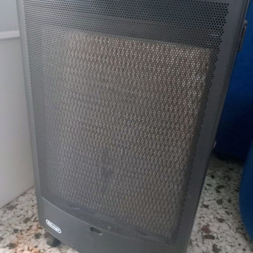 Catalytic gas heater like new with bottle