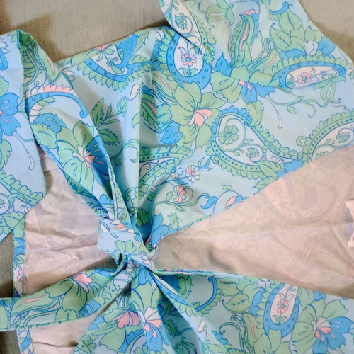Crop top Hemithea medium-large like new, multicolor turquoise