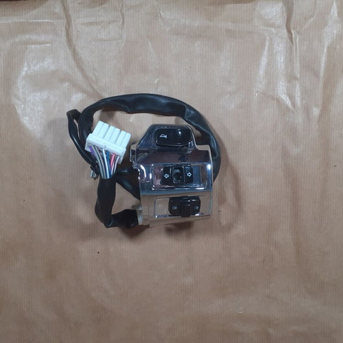 Left Switch Vespa Primavera E5+24 used