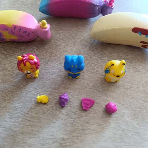 Go Bananas figures used, miniatures with animals and dolls