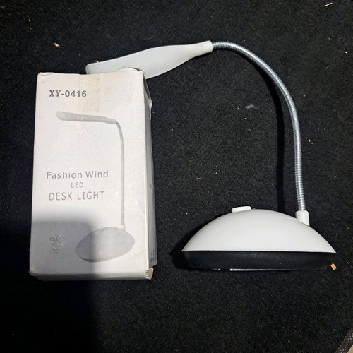 Mini battery desk lamp new