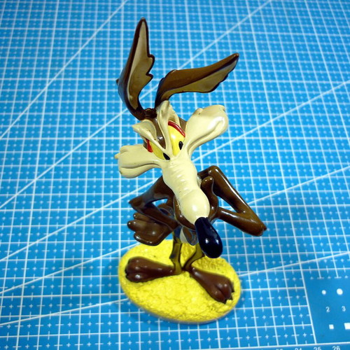 Wile E. Coyote Figure - Looney Tunes (DeAGOSTINI)