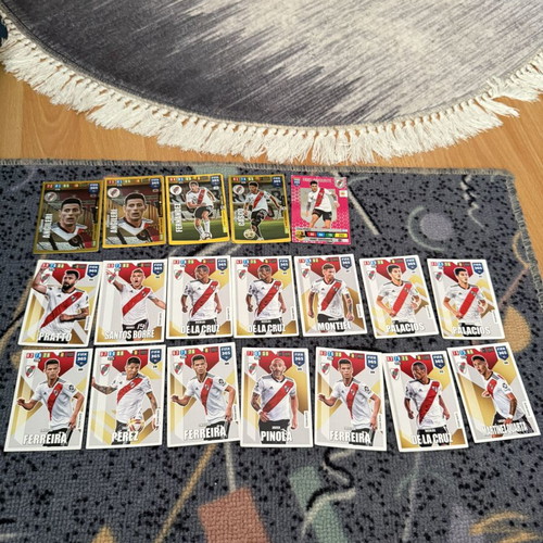 Adrenalyn XL River Plate cards used, set