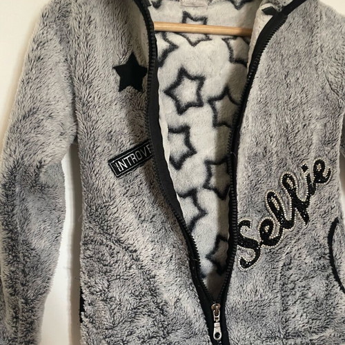 Fleece jacket like new, grey, for 5 years old
