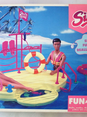 Sindy Fun Raft Toy Set 1993 New Hasbro