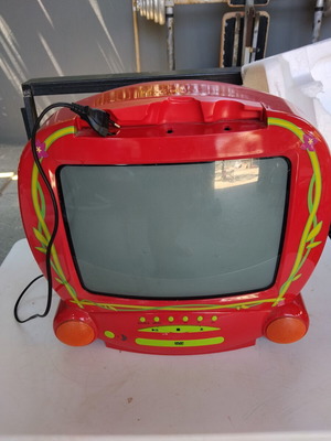 Dora The Explorer CRT TV & DVD used