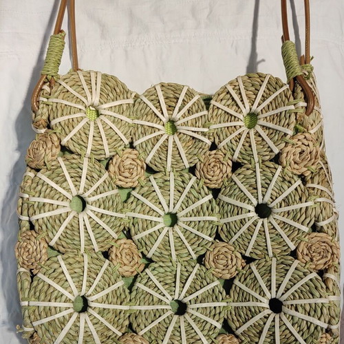 Straw shoulder bag new, white and green
