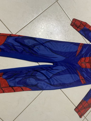 Spiderman costume for children aged 7-8 with extra hard plastic mask Marvel like new
