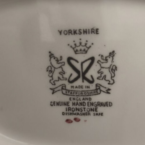 Vintage Yorkshire Staffordshire Ironstone Gravy Boat like new, made in England