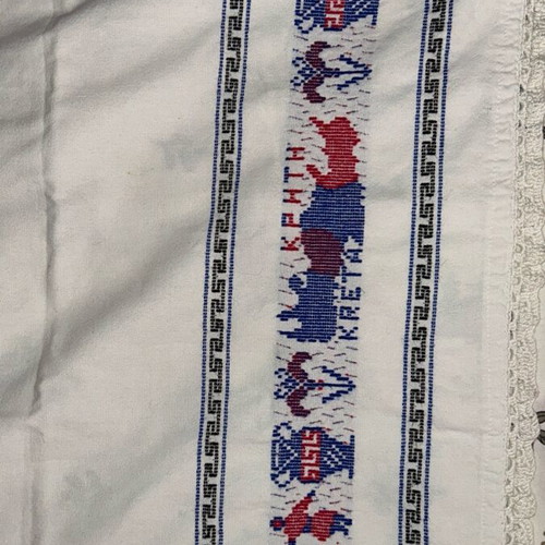 Cretan loom tablecloth like new, cotton