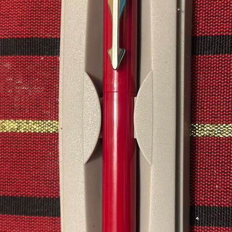 Parker roller ball new, burgundy with silver, blue ink