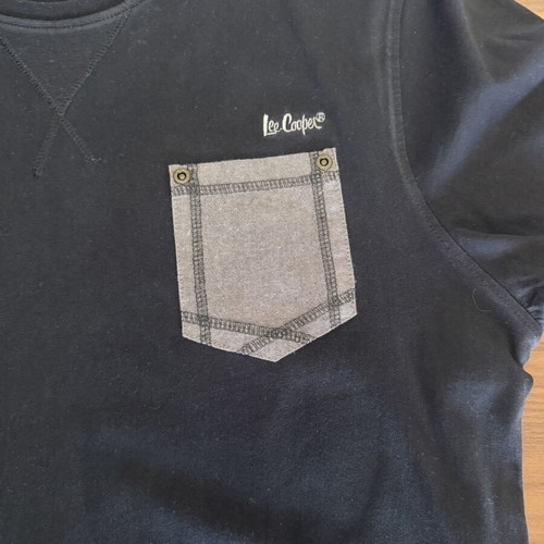 Lee Cooper black t-shirt size M like new, casual basic