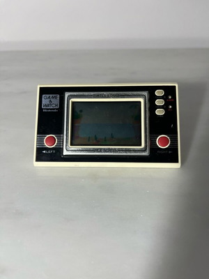 Nintendo Game & Watch Series Turtle Bridge 1982 used, needs button repair