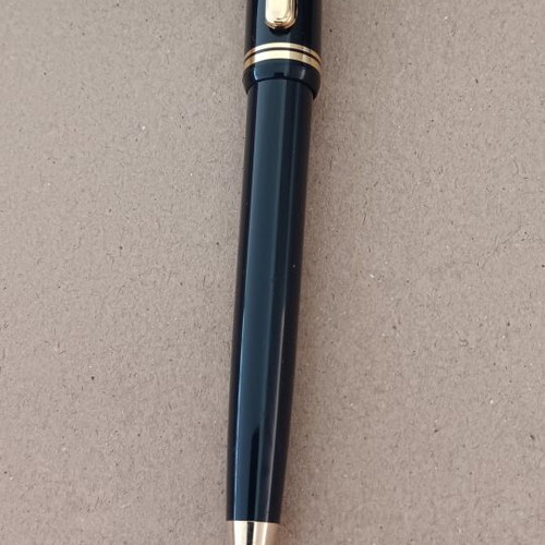 Mechanical pencil with replacement leads Turbo 0.5 mm 2B like new